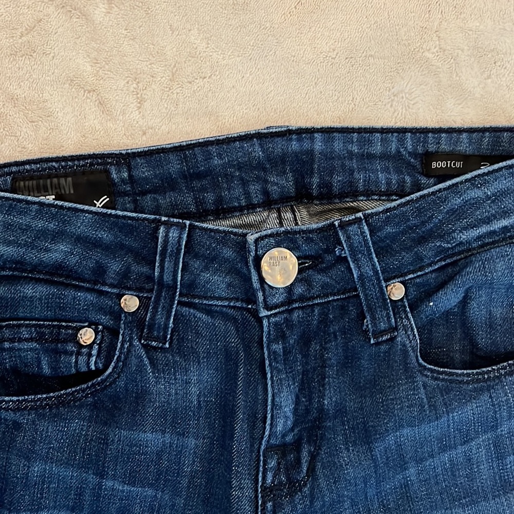 William Rast Bootcut Jeans // Size 25 // medium wash - Picture 7 of 9